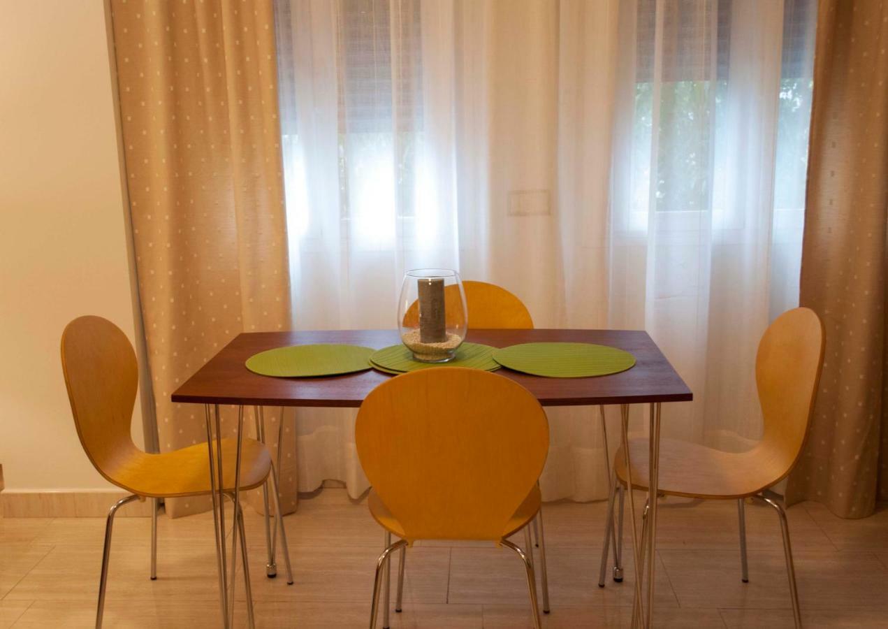 Apartamento Centrico Con Parking Privado Cordoba Luaran gambar