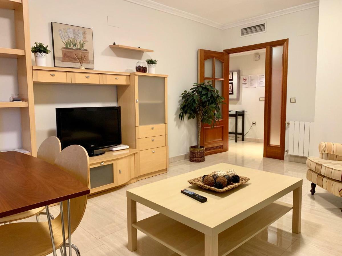 Apartamento Centrico Con Parking Privado Cordoba Luaran gambar