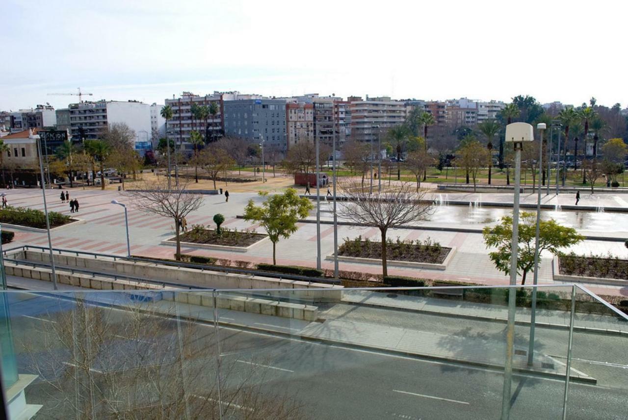 Apartamento Centrico Con Parking Privado Cordoba Luaran gambar
